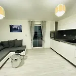 Apartma Mija-dekani Dekani