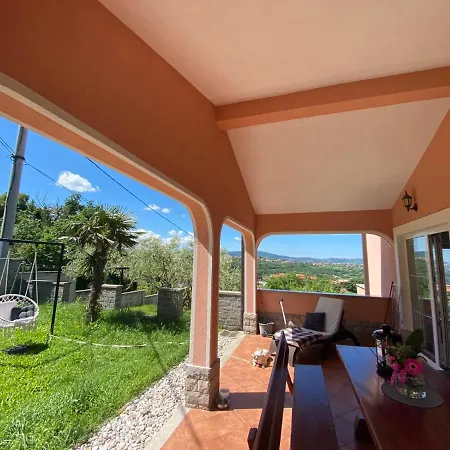 Apartman Apartma Mija-dekani *