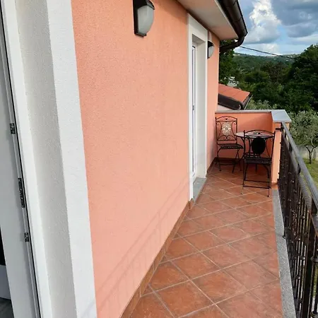 Apartma Mija-dekani * Dekani